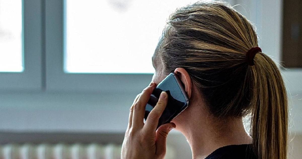 Uzun süreli telefonla konuşanlar dikkati! Haftalık 30 dakikayı geçiyorsa tehlike altındasınız demektir