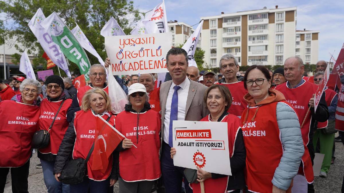 Başkan Sarıkurt’tan 1 Mayıs mesajı: “En yüce değer emektir”