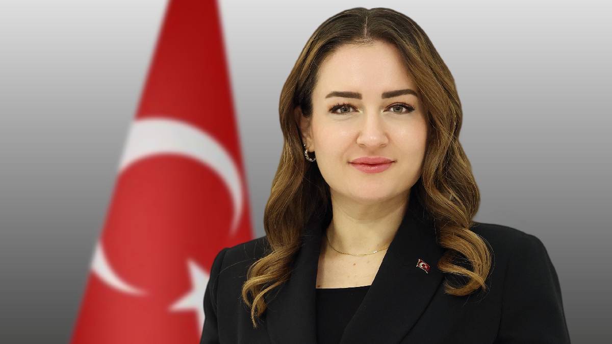 Antalya Büyükşehir Belediyesi Başkan Vekili Büşra Özdemir’in 1 Mayıs mesajı