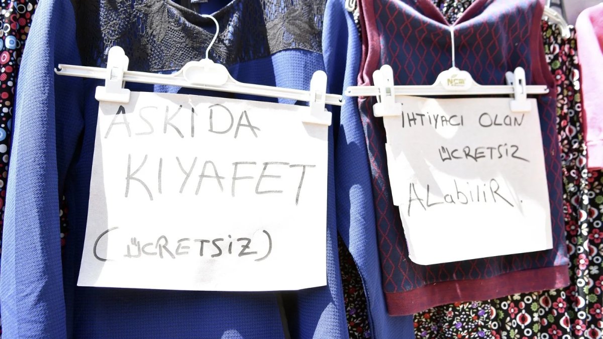 Yoksulluk, vatandaşı vurdu: Ekmekten sonra "askıda kıyafet ve ayakkabı" dönemi