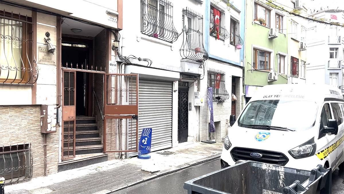 Şişli'de dehşet! Eski sevgilisinin evine anahtarla girip dehşet saçtı