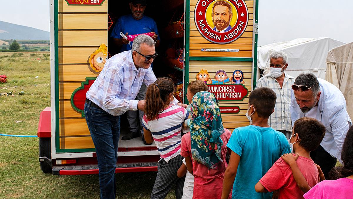 Kars’ta çocukların yüzünü güldürecek kampanya: Oyuncaksız çocuk, çocuksuz oyuncak kalmayacak