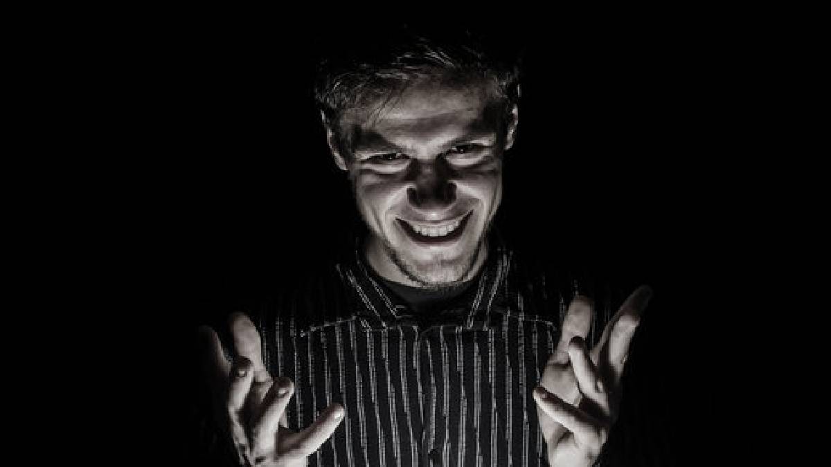 Yeni araştırma: Beden diliyle psikopati okunabilir mi?