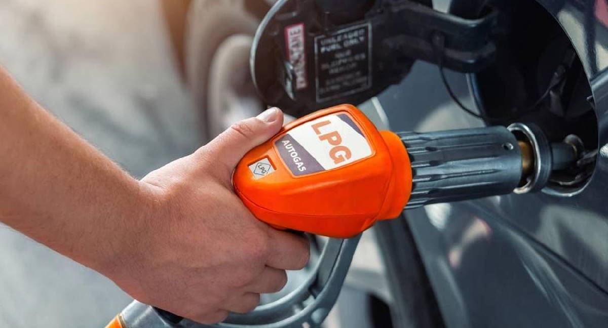 LPG’de indirim bekleniyor: Otogazda tabela yarın gece değişecek