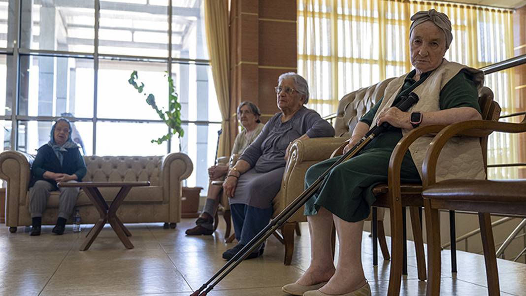 Huzurevi yönetmeliği değişti: İşte yeni kabul ve bakım şartları