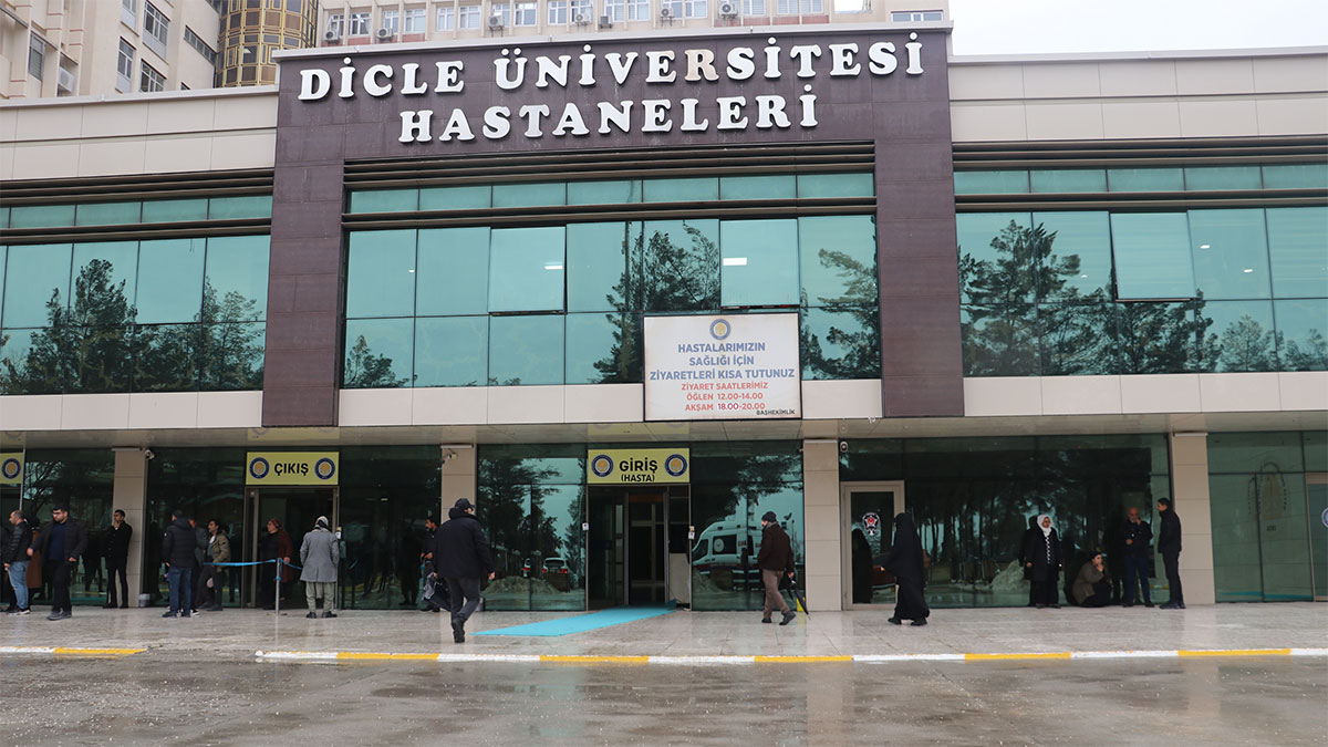 Diyarbakır’da silikon skandalı: '90 bin TL bıçak parası aldı' iddiasıyla profesör doktor hakim karşısında