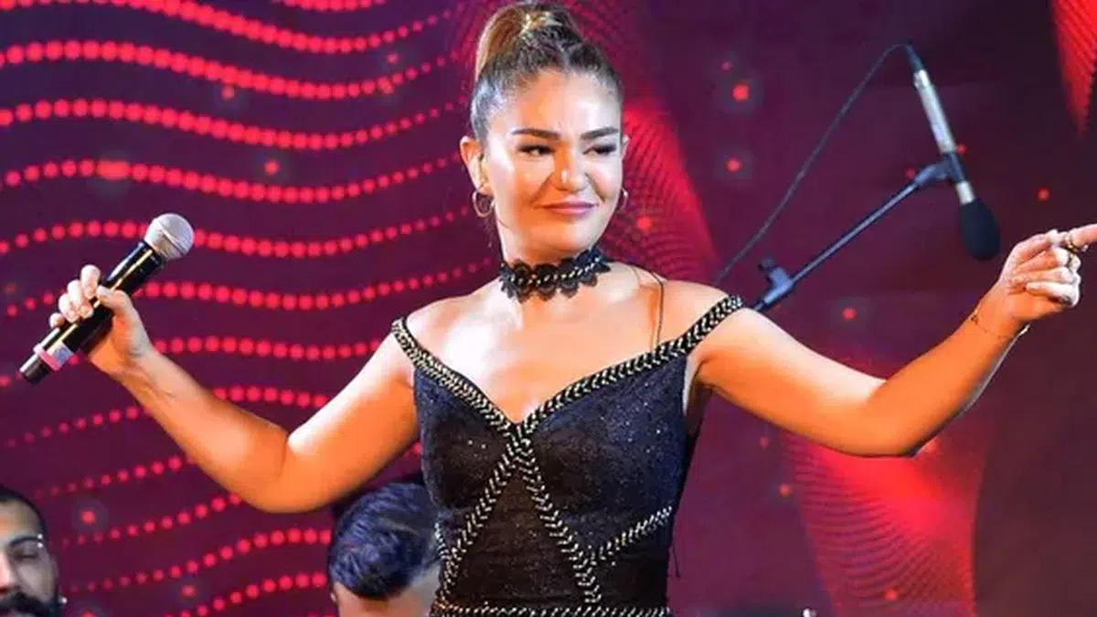 Ünlü şarkıcıdan dudak uçuklatan hamle: Derya Bedavacı Beykoz'un yeni kraliçesi oldu!