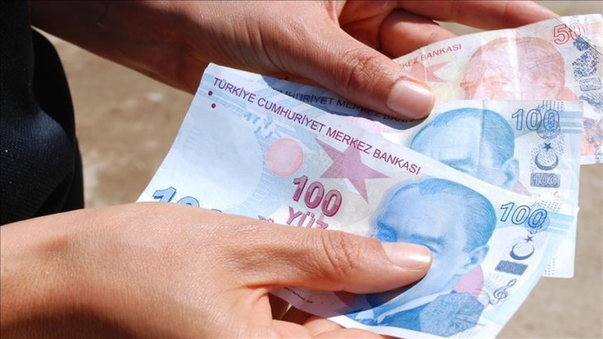 Emekli maaşları bayramdan önce yatacak mı? 4A, 4B, 4C maaş ve 4 bin TL ikramiye ödeme günleri ne zaman olacak?