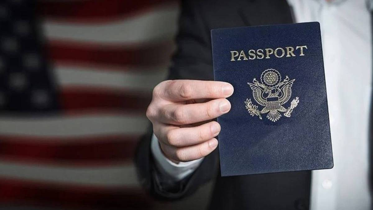 ABD'de çocuğunun nafakasını ödemeyenlerin pasaportu iptal edilecek