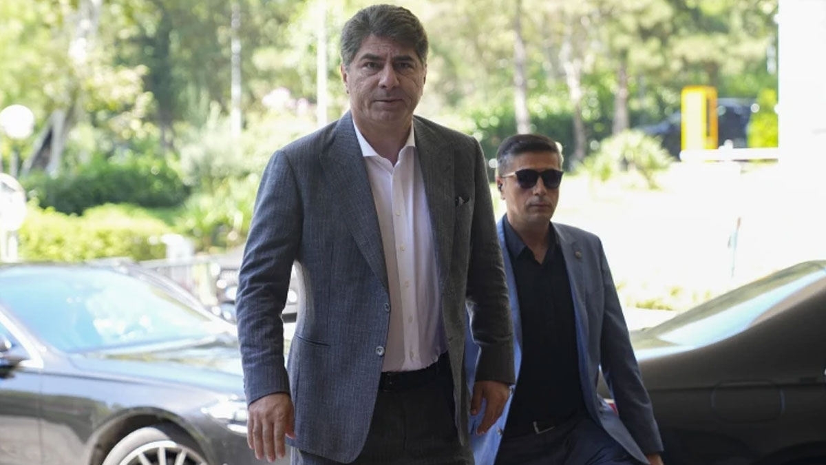 Hakan Safi'den teknik direktör iddiasına yalanlama