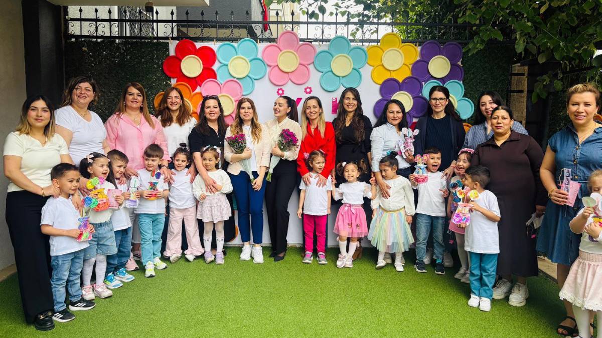 Efeler Belediyesi’nin minikleri Anneler Günü’nü kutladı