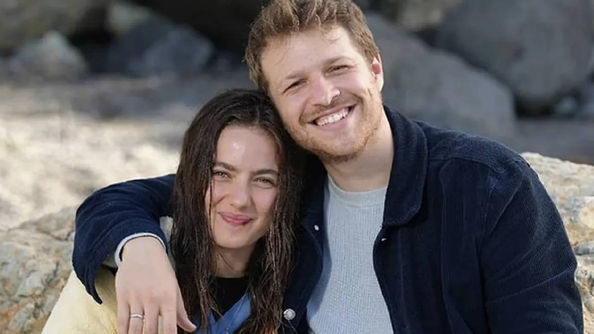 Burak Yörük partnerlik dersi verdi! Sahnede Ava Yaman jesti heyecan yarattı