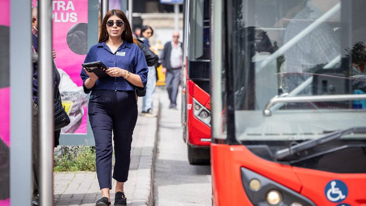 Anne adayı ESHOT şoförü, doğum sonrası direksiyona dönmek için gün sayıyor