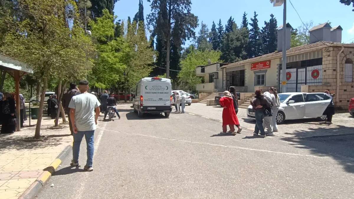 Gaziantep’te komşu kavgası: Bıçaklayan 17, ölen 21 yaşında