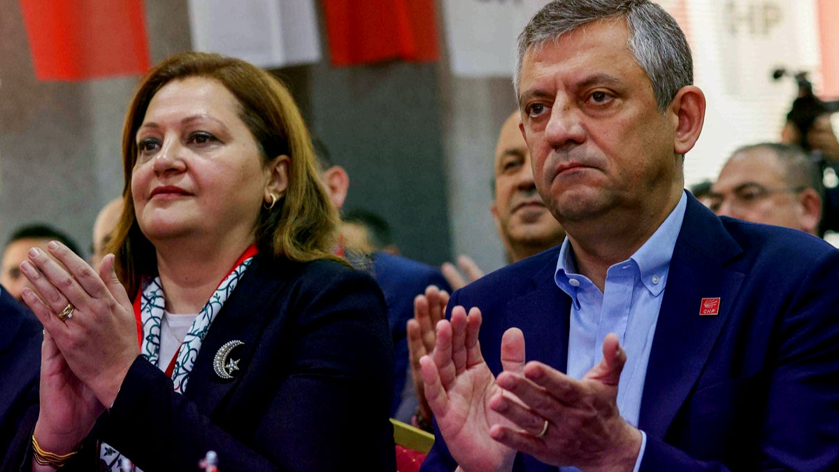 Burcu Köksal AK Parti'ye geçeceğini açıkladı