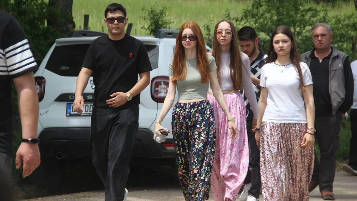 Evlenmek isteyen bu köye koşuyor! Gençleri ‘Aşıklar Sokağı’nda’ buluşturan gelenek