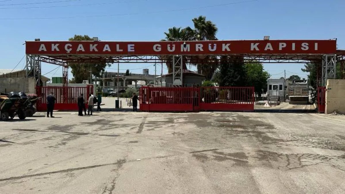 Akçakale Sınır Kapısı, 12 yılın ardından sivillere yeniden açılıyor