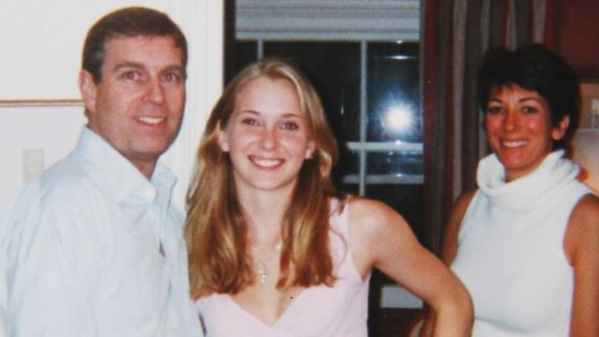 Epstein mağduru Virginia Giuffre’ın anı kitabına “Yılın Kitabı” ödülü