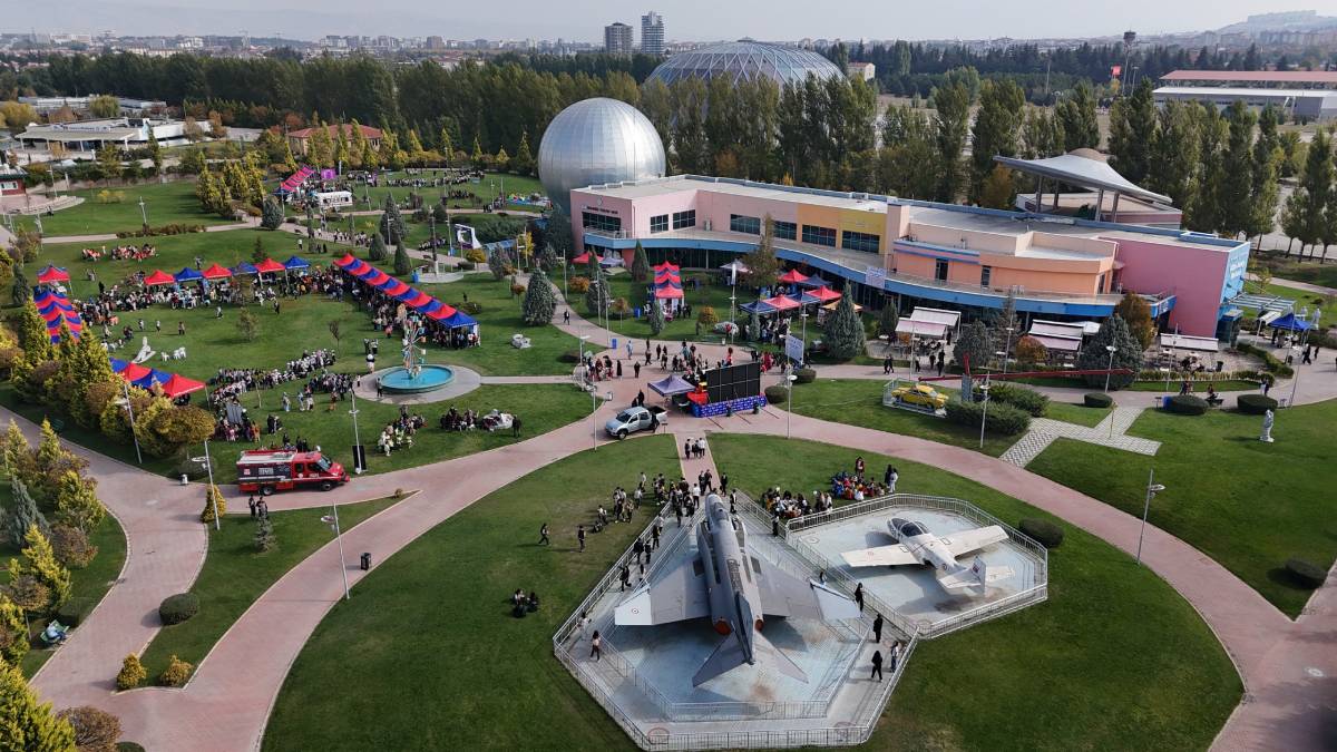 Bilimfest Eskişehir’e TÜBİTAK’tan tam destek