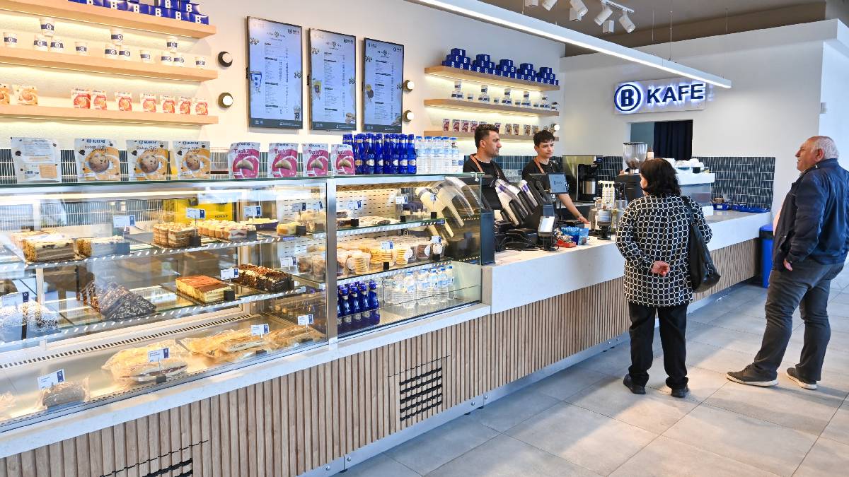 13 şubesi ve zengin ürün seçenekleriyle Bursalılara hizmet: BURFAŞ B Kafe’ler yoğun ilgi görüyor