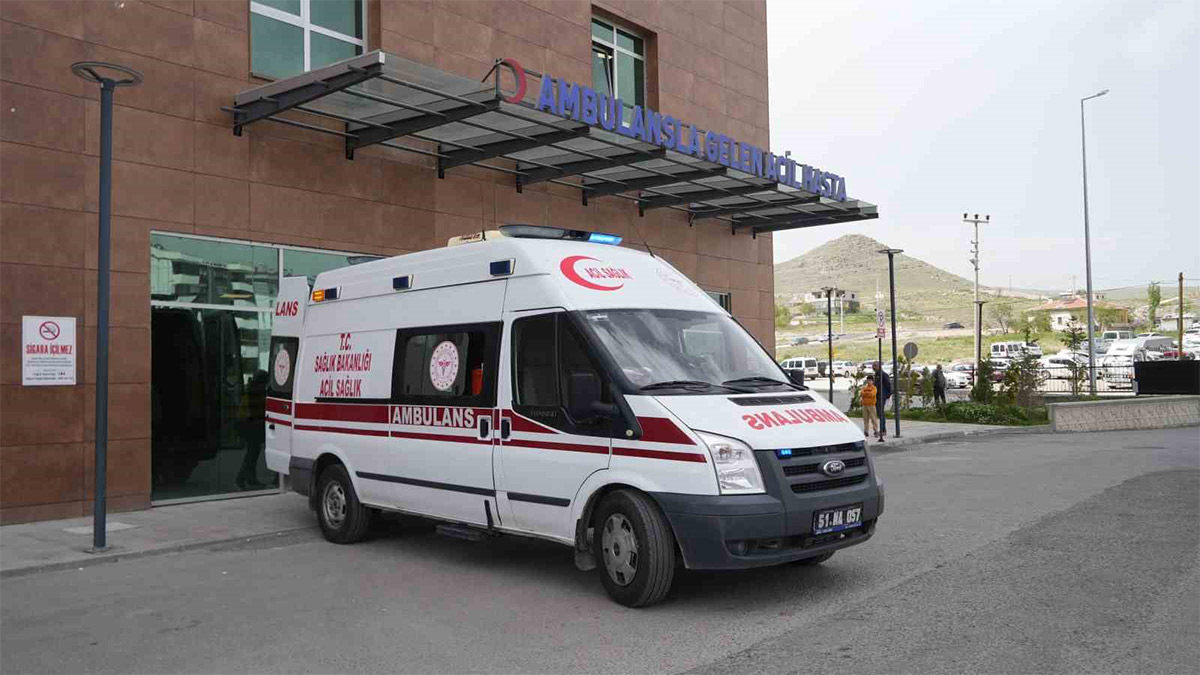 Niğde'de ortaokulda panik! Pide yiyen öğrenciler hastanelik oldu