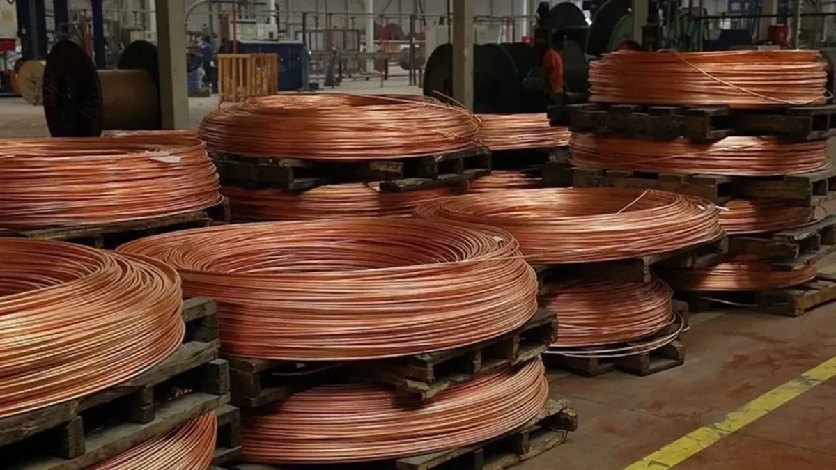 "Kızıl metal" 14 bin dolar sınırını aştı