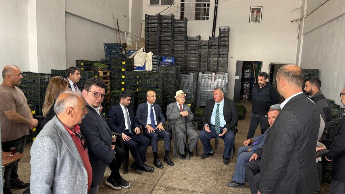 "Çilek ve erik lüks oldu!" Kayseri Halinde acı tablo: 118 dükkanın çoğunda yok