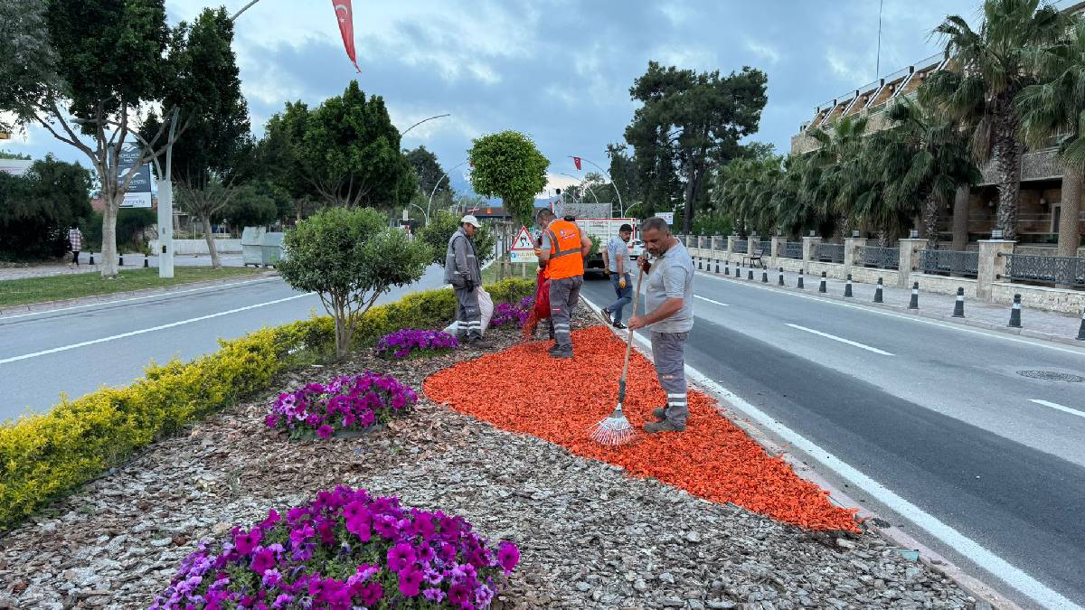 Antalya Büyükşehir’den Kemer’e çevre dostu dokunuş
