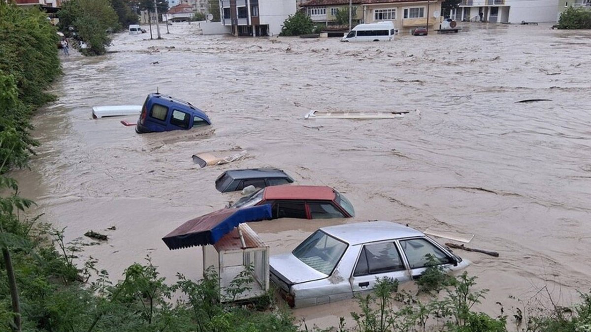AFAD’dan Samsun’daki sel için 50 milyonluk acil yardım ödeneği