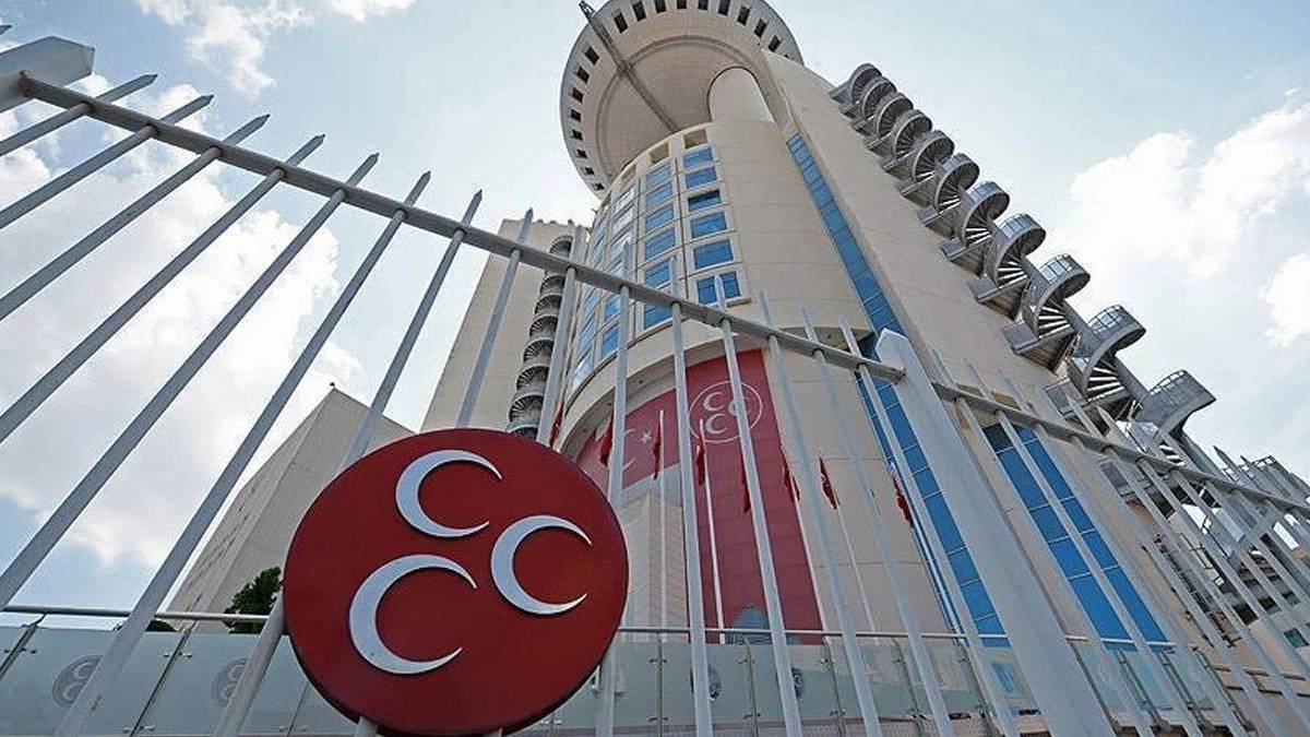 MHP'de bir il teşkilatı daha feshedildi: Yeni il başkanı atandı