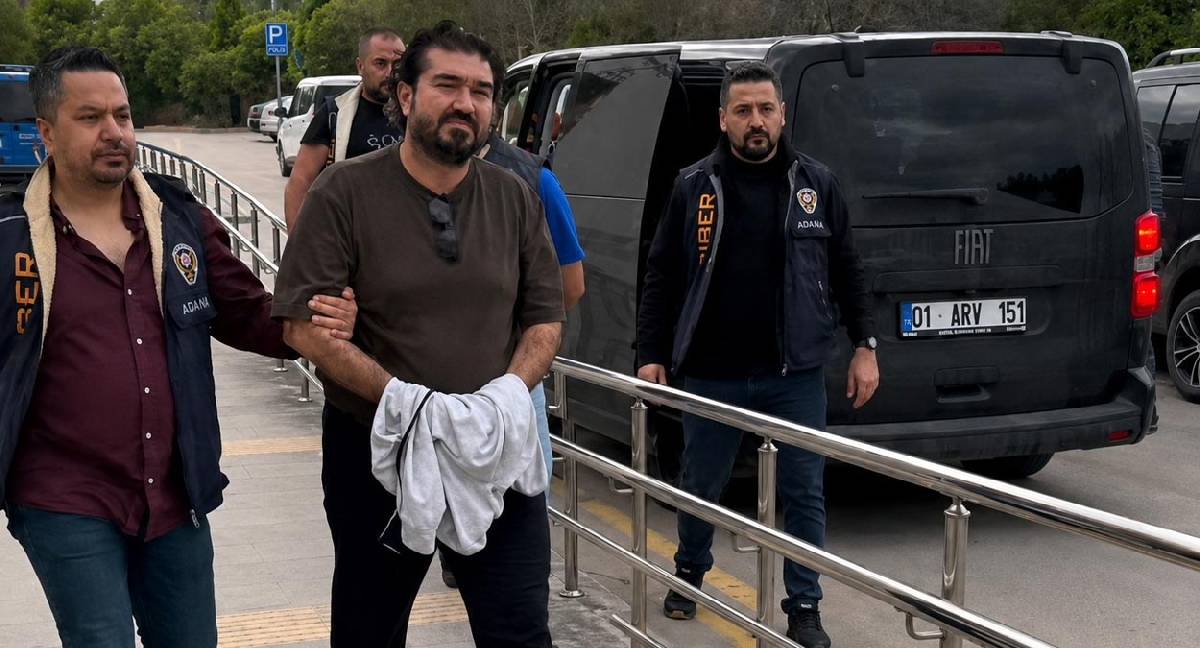 Rasim Ozan Kütahyalı kelepçeli halde Adana’ya getirildi: Bir yanlış anlaşılma var