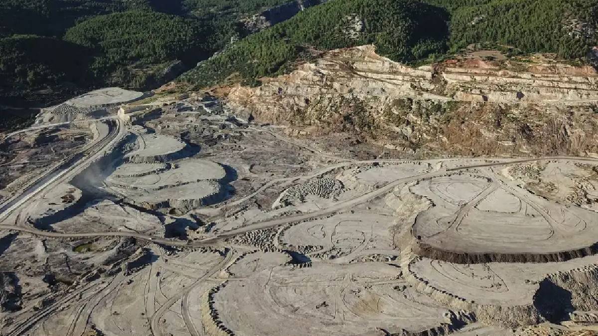 Türkiye’de hızla yayılan madenciliğin etkisi...: Su kaynakları kuruyor