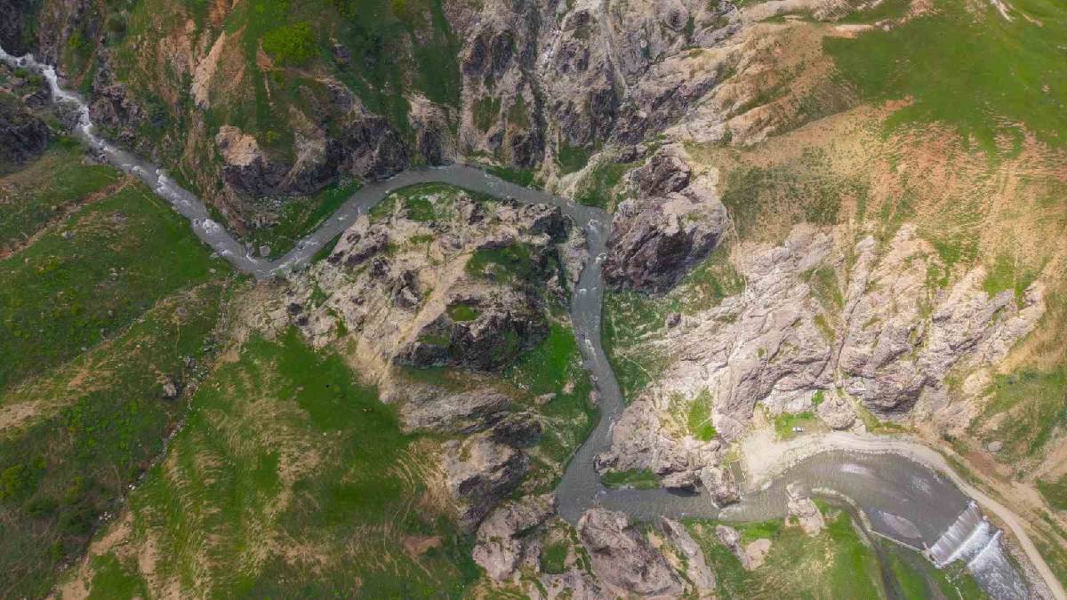 Burası Muş’un saklı cenneti! Kızılağaç Kanyonu keşfedilmeyi bekliyor
