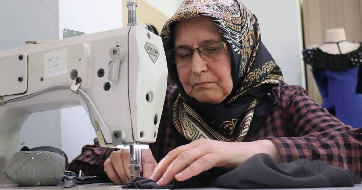 65 yaşında 20’liklere taş çıkarır: Sınıfta kalmak için çabalıyor, seneye de gelmek istiyor