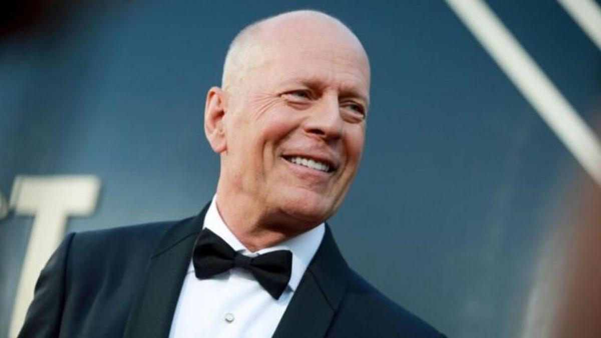 O yıkılmaz kahramandan eser kalmadı... Bruce Willis'in son hali yürekleri dağladı!