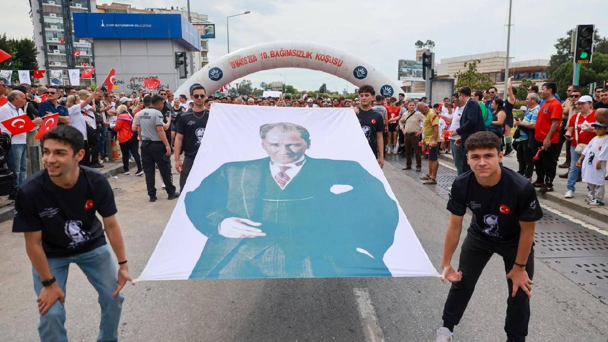 Karabağlar Ata’sı için koştu