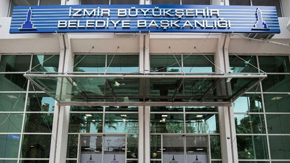 İzmir Büyükşehir Belediyesi'ne operasyon: 3 gözaltı