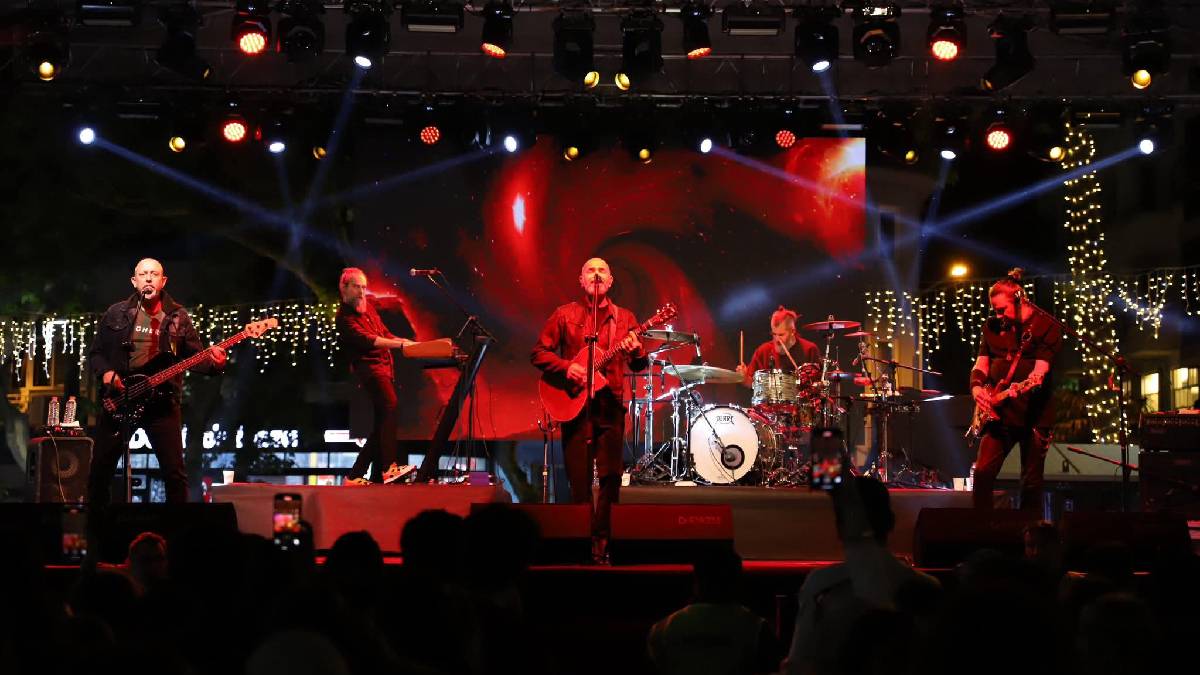 Bandırma’da 19 Mayıs coşkusu meydanlara sığmadı