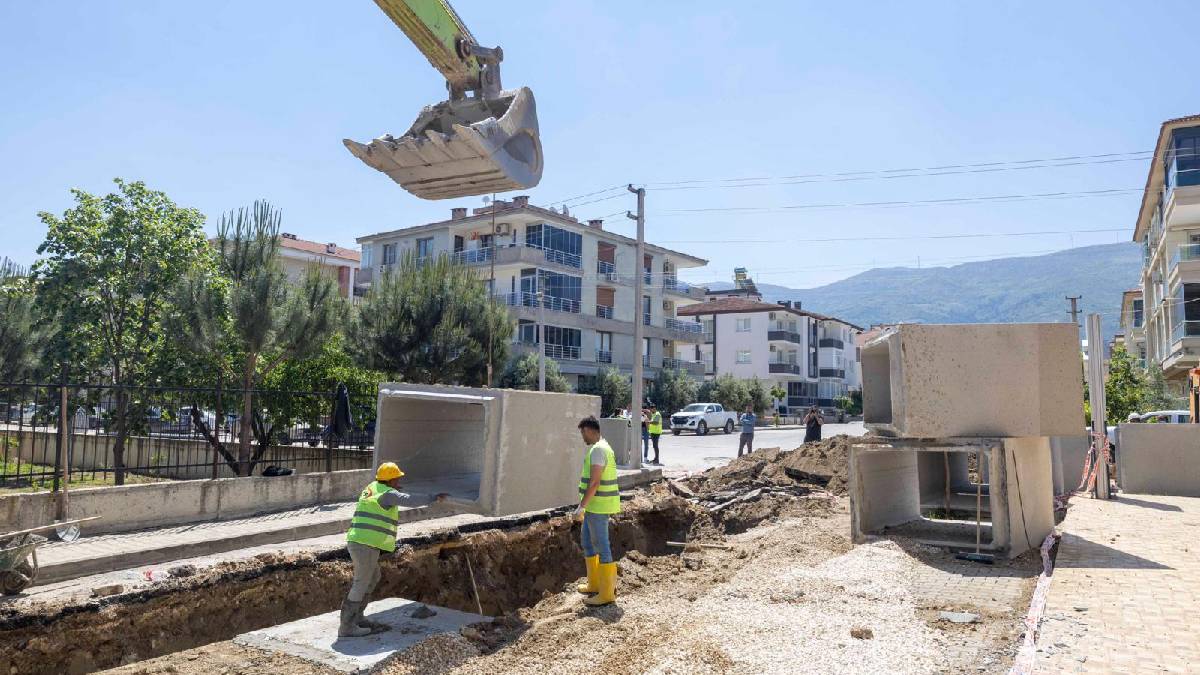 Büyükşehir’den 300 milyon liralık dev altyapı yatırımı