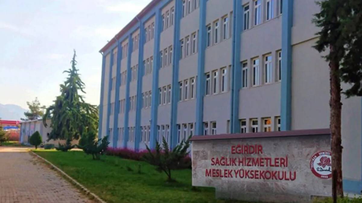 İptal edilen akademik ilan yeniden yayımlandı: “Kişiye özel kadro” iddiası