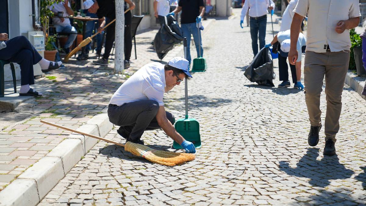 Güzelbahçe’de bayram öncesi büyük temizlik seferberliği