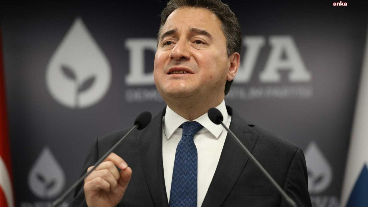 Babacan: Doğurganlık hızının düşmesi bir beka sorunu