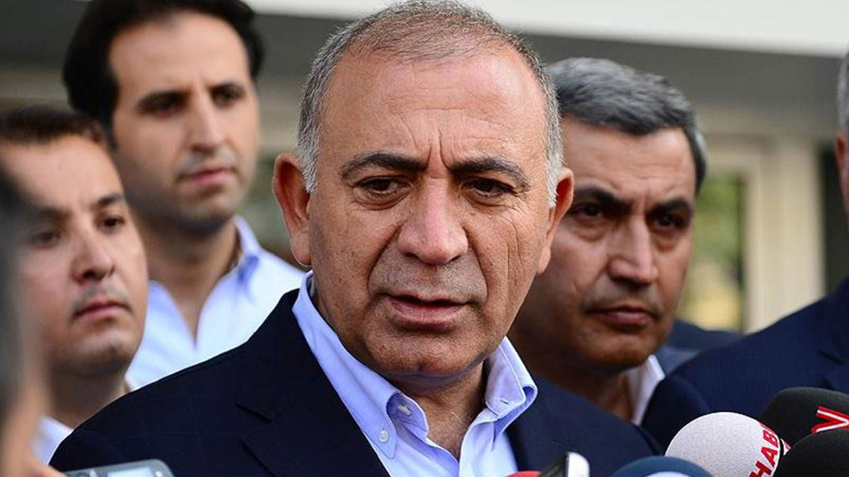 Mutlak butlan kararı sonrası Gürsel Tekin, görevden alındı