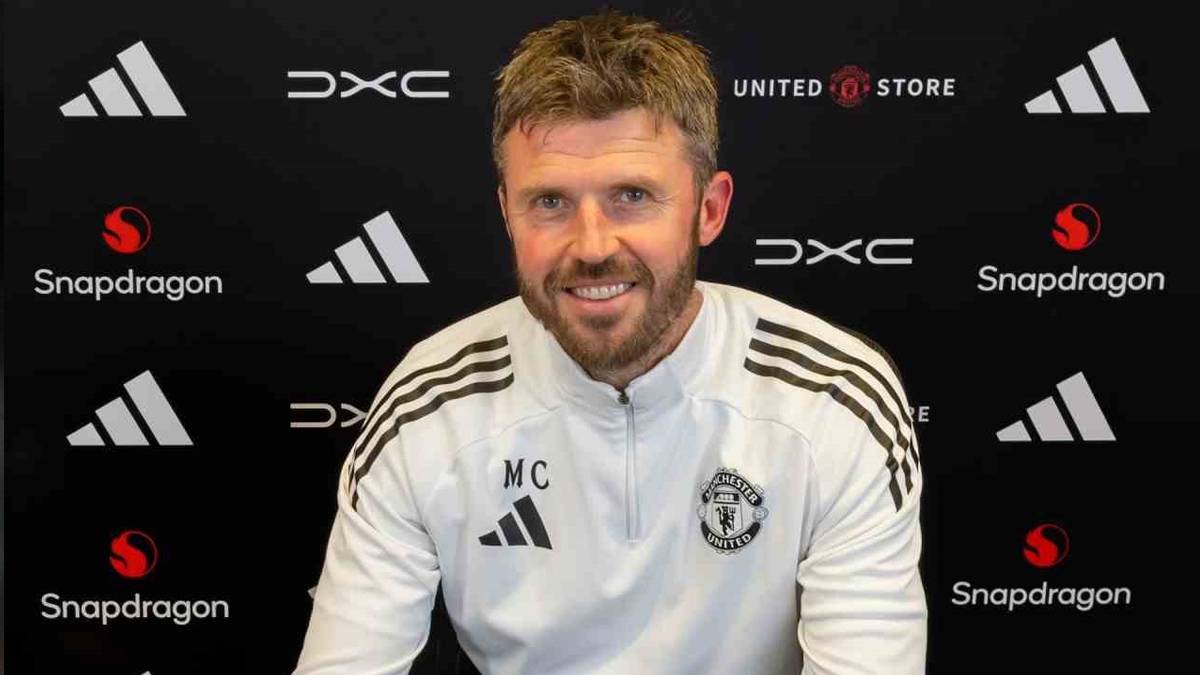 United, 'Carrick ile devam' dedi