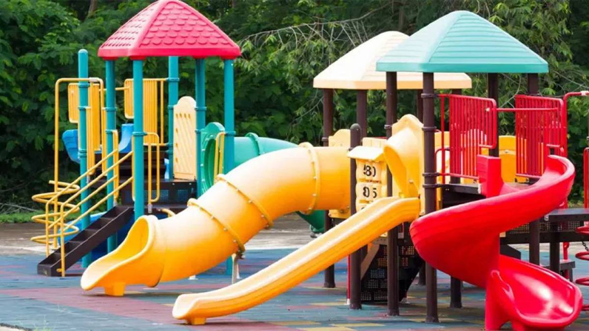 İstanbul'da korkunç olay: Parkta bulduğu pili yutan çocuğun midesinde yanık oluştu