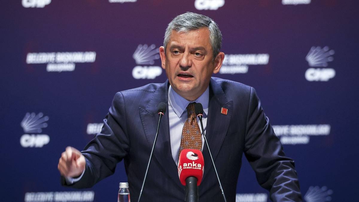 Kapalı grup toplantısında seçildi: Özgür Özel CHP’nin Grup Başkanı oldu
