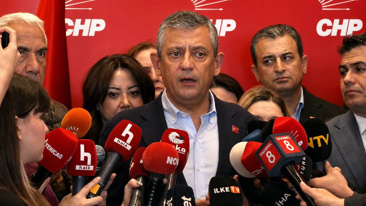 Özel’den kurultay tarihi açıklaması: 40 gün içinde bu kabus biter
