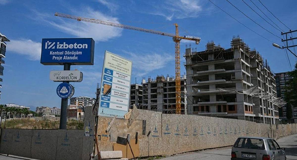 İzmir'deki ihale soruşturması: Egeşehir ve İZBETON eski genel müdürleri tutuklandı