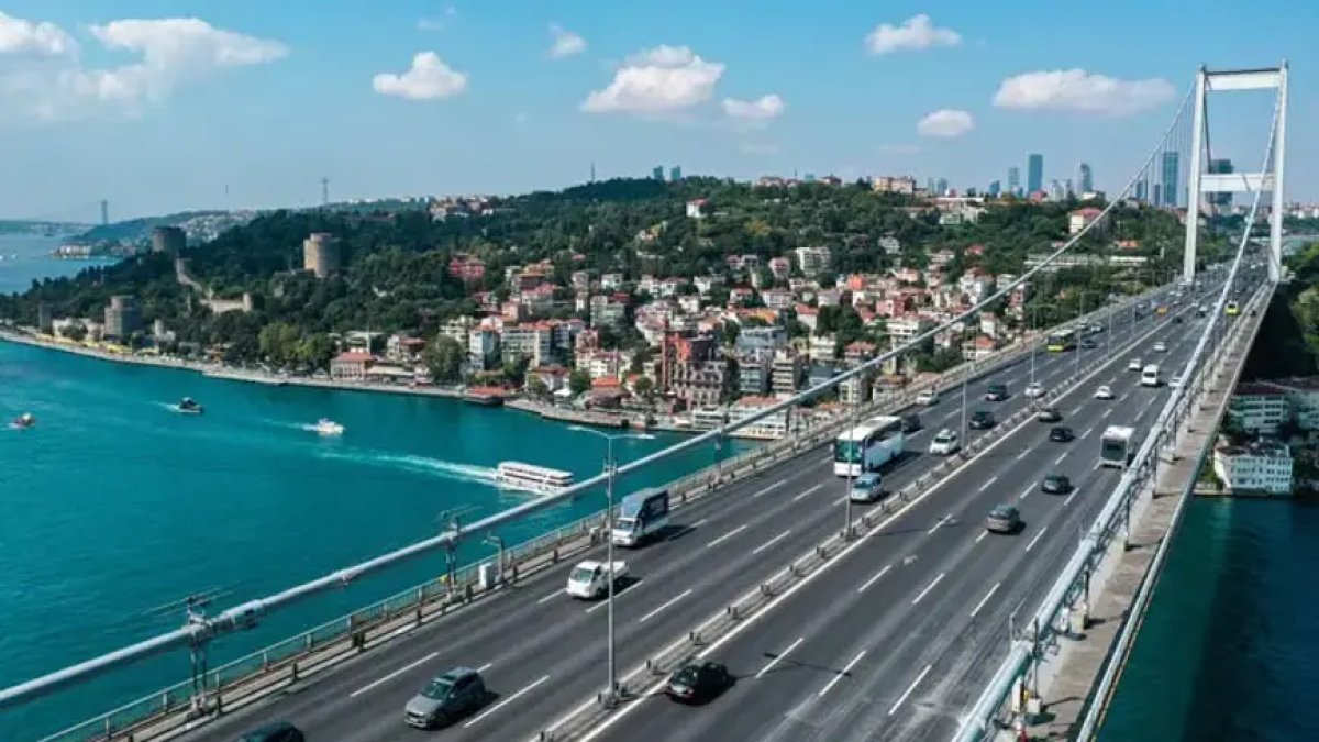25 Mayıs Pazartesi (Bugün) köprü ve otoyollar ücretsiz mi? KGM resmi takvimi açıkladı
