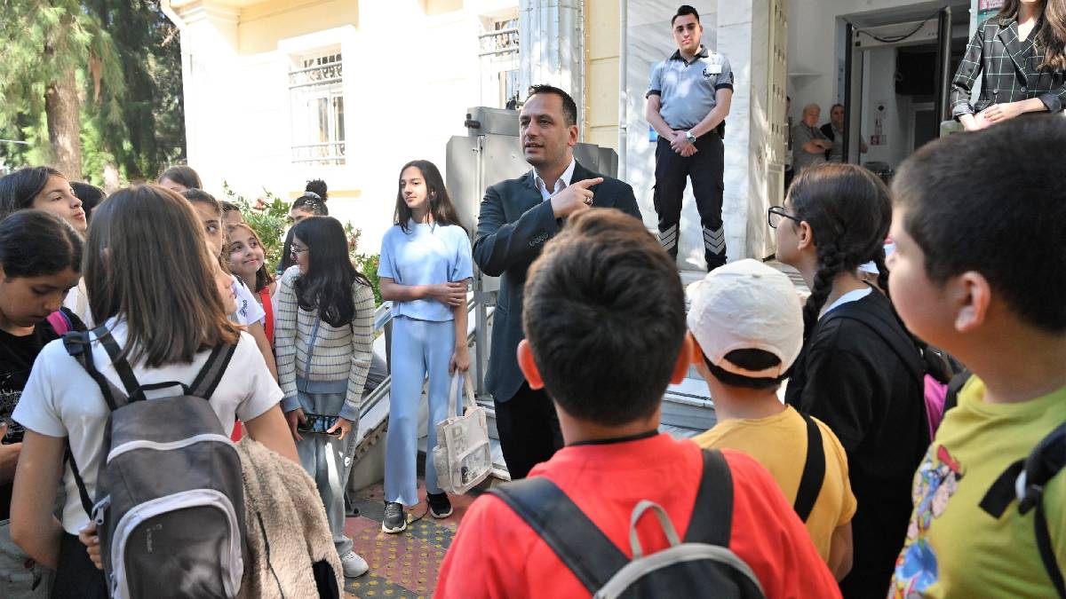 Miniklerden Bornova Belediyesi’ne ziyaret
